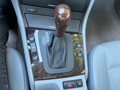 2002 BMW 3 Series 325i Sedan RWD