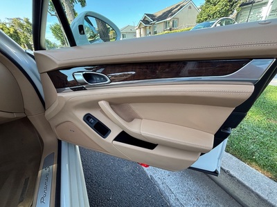 2015 Porsche Panamera S AWD