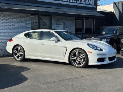 2015 Porsche Panamera S AWD