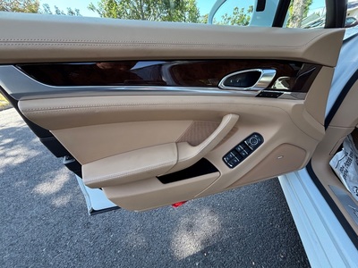 2015 Porsche Panamera S AWD