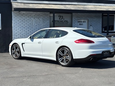 2015 Porsche Panamera S AWD
