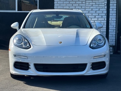 2015 Porsche Panamera S AWD