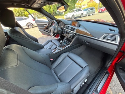 2017 BMW 3 Series 330i Sedan RWD