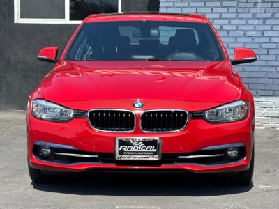 2017 BMW 3 Series 330i Sedan RWD