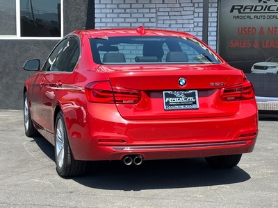 2017 BMW 3 Series 330i Sedan RWD