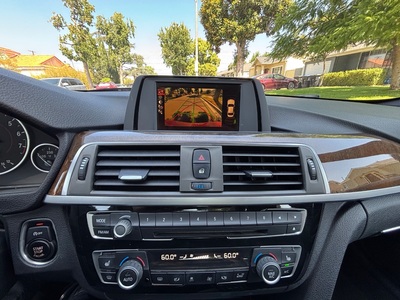 2017 BMW 3 Series 330i Sedan RWD