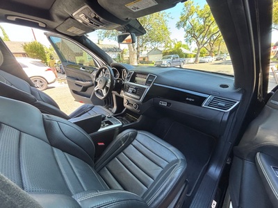 2015 Mercedes-Benz M-Class ML 63 AMG 4MATIC