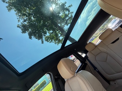 2018 Porsche Macan AWD