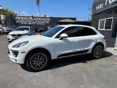 2018 Porsche Macan AWD