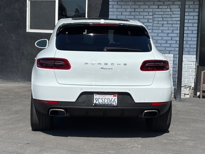 2018 Porsche Macan AWD