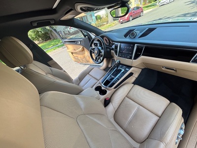 2018 Porsche Macan AWD