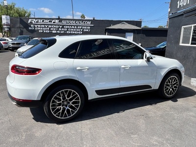 2018 Porsche Macan AWD