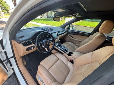2018 Porsche Macan AWD
