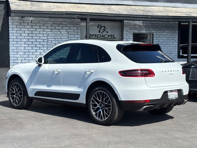 2018 Porsche Macan AWD