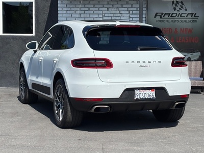 2018 Porsche Macan AWD
