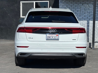 2019 Audi Q8 quattro Premium Plus 55 TFSI