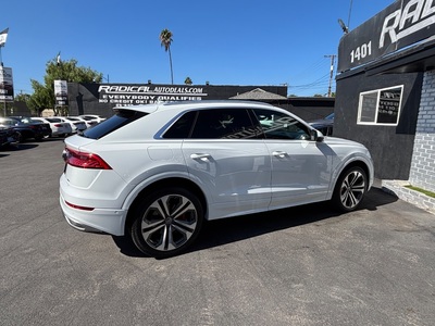 2019 Audi Q8 quattro Premium Plus 55 TFSI
