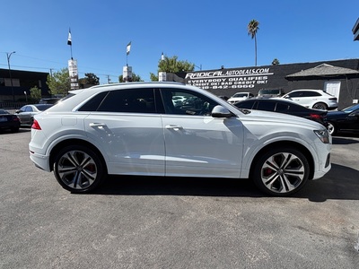 2019 Audi Q8 quattro Premium Plus 55 TFSI