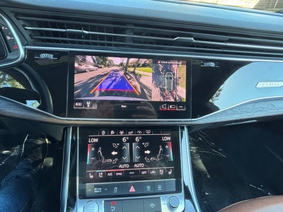 2019 Audi Q8 quattro Premium Plus 55 TFSI
