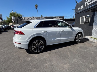 2019 Audi Q8 quattro Premium Plus 55 TFSI