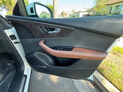 2019 Audi Q8 quattro Premium Plus 55 TFSI