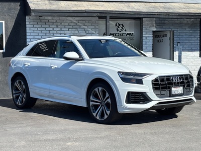 2019 Audi Q8 quattro Premium Plus 55 TFSI