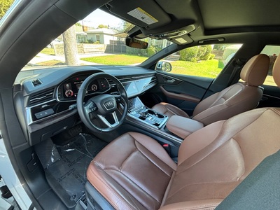 2019 Audi Q8 quattro Premium Plus 55 TFSI