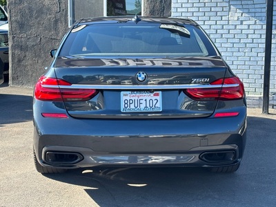 2017 BMW 7 Series 750i M Sport RWD