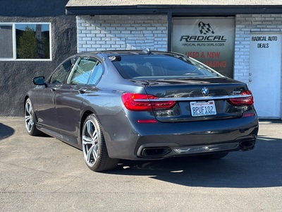 2017 BMW 7 Series 750i M Sport RWD