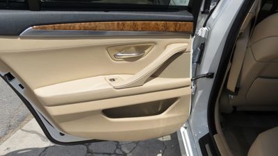2011 BMW 5 Series 535i