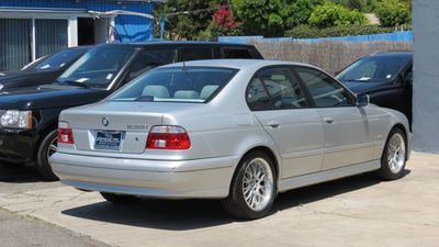 2001 BMW 530i 530iA