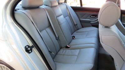 2001 BMW 530i 530iA