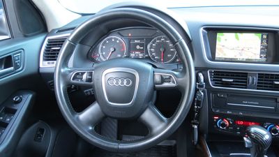 2011 Audi Q5 2.0T Premium Plus