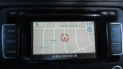 2013 Volkswagen Jetta TDI w/Sunroof & Nav