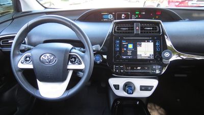 2017 Toyota Prius Three Touring